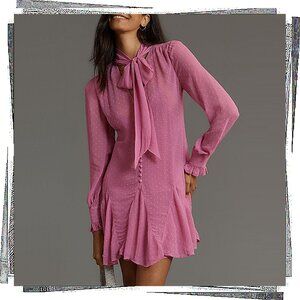 Retro 20's Pink Long-Sleeve Tie-Neck Swing Mini Dress (S)